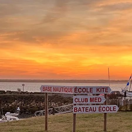 Moderne 8 Pers A La Palmyre Avec Piscine & Wifi - Fr-1-705-15 Les Mathes