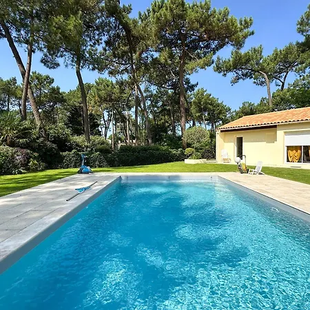 Moderne 8 Pers A La Palmyre Avec Piscine & Wifi - Fr-1-705-15 Villa