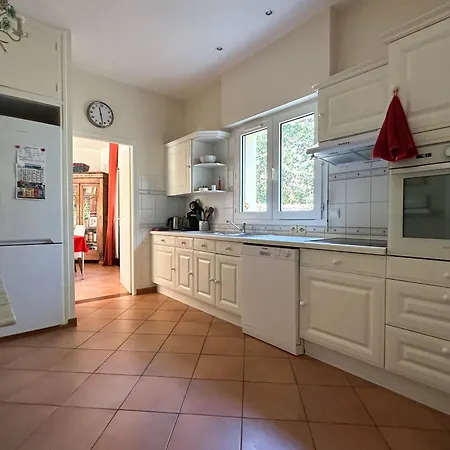 Vila A La Palmyre Avec Piscine, Tennis, Et Wifi - 8 Pers. - Fr-1-705-15 Les Mathes