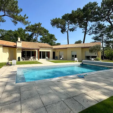 Vila A La Palmyre Avec Piscine, Tennis, Et Wifi - 8 Pers. - Fr-1-705-15 Les Mathes