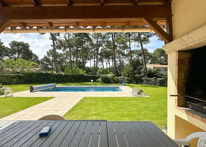 Villa Moderne 8 Pers A La Palmyre Avec Piscine & Wifi - Fr-1-705-15 Les Mathes